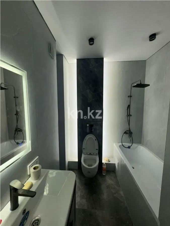 Продажа 1-комнатной квартиры, 27 м², ул. Омарова, дом  7 в Алматы - фото 2