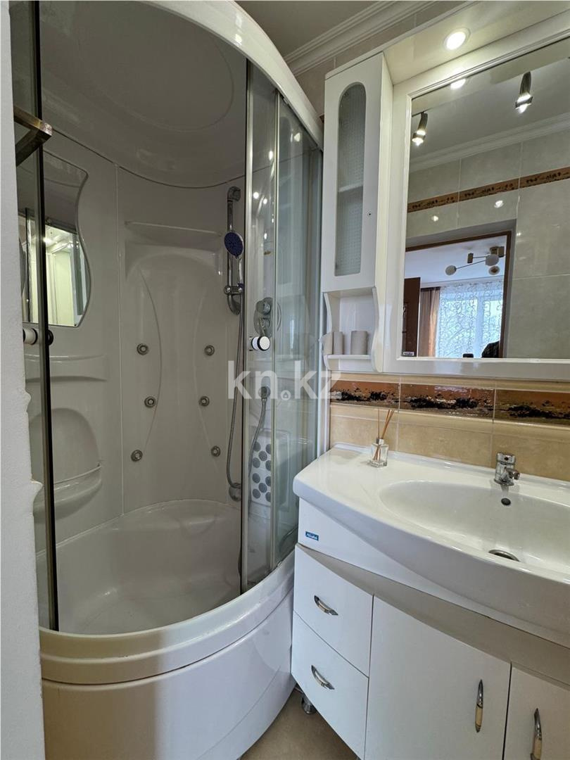 Продажа 4-комнатной квартиры, 102 м² - Продажа  четырехкомнатных квартир в Караганде фото 11 из 18