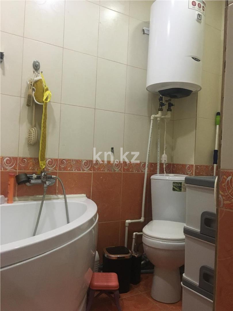 Продажа 2-комнатной квартиры, 53 м², ул. Комиссарова - Продажа жилой и коммерческой недвижимости в Караганде фото 14 из 25