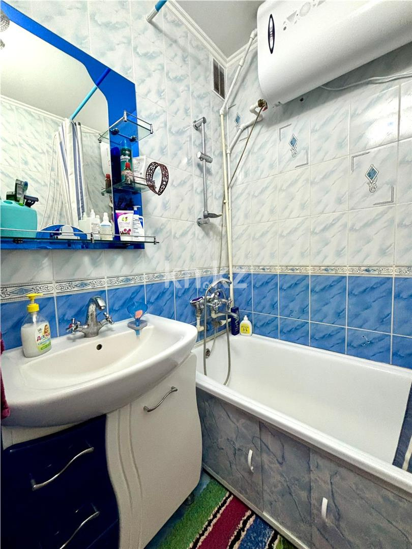 Продажа 4-комнатной квартиры, 78 м² - Продажа четырехкомнатных квартир на Юго-Востоке Караганды - страница 6 фото 14 из 19
