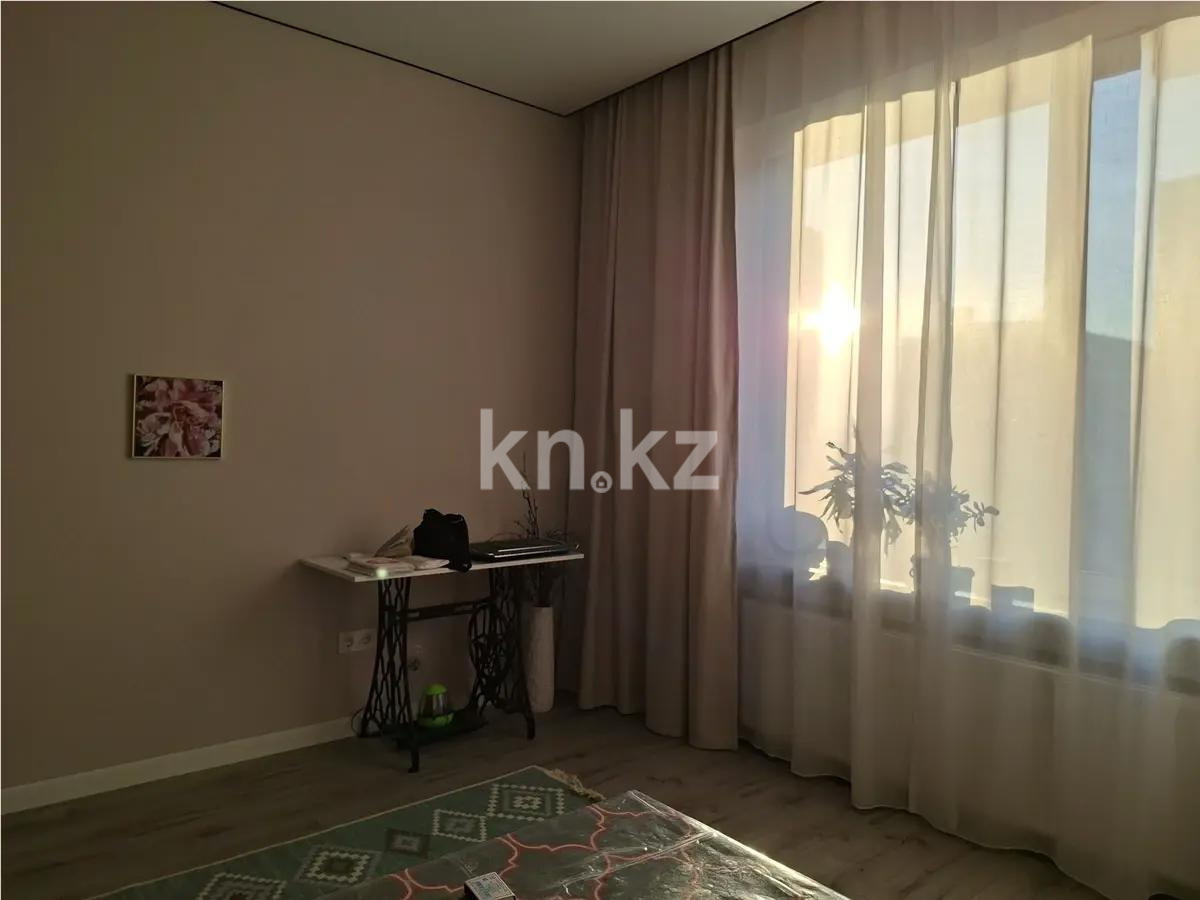 Продажа 3-комнатной квартиры, 102 м², ул. Сатпаева, дом  90/56 - Продажа и аренда недвижимости в Алматы фото 1 из 5