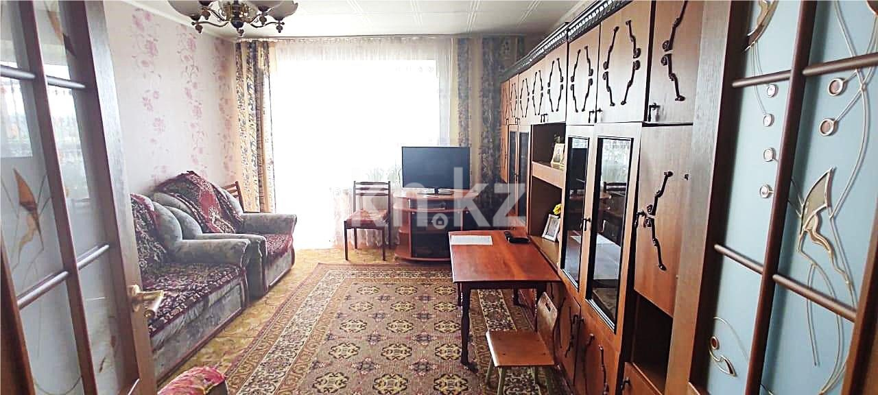Продажа 3-комнатной квартиры, 66 м², пр. Республики - Продажа  трехкомнатных квартир в Караганде фото 1 из 12