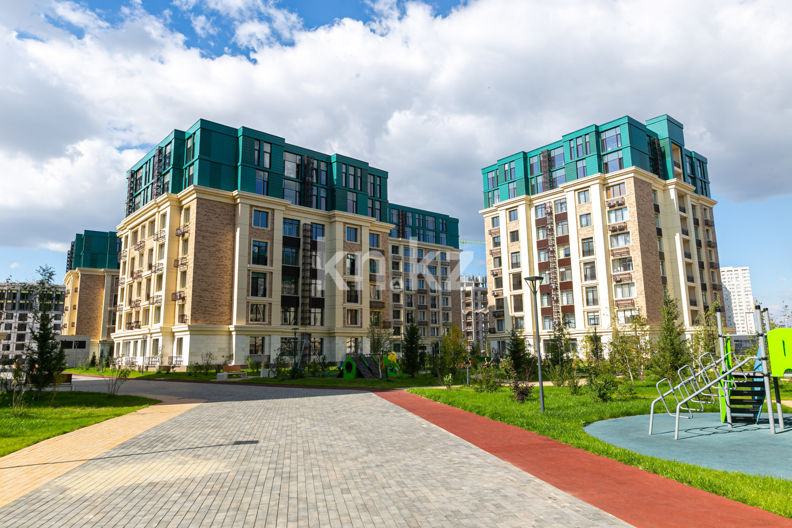 Продажа 3-комнатной квартиры, 95 м², ул. Тыныбаева, дом  13/1 в Астане - фото 19