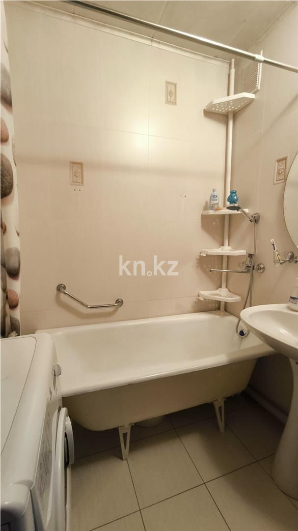 Продажа 2-комнатной квартиры, 52 м², 70 квартал - Продажа квартир в Темиртау фото 7 из 16