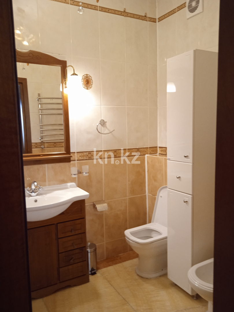 Аренда 3-комнатной квартиры, 160 м² - Аренда квартир помесячно в Астане фото 28 из 40