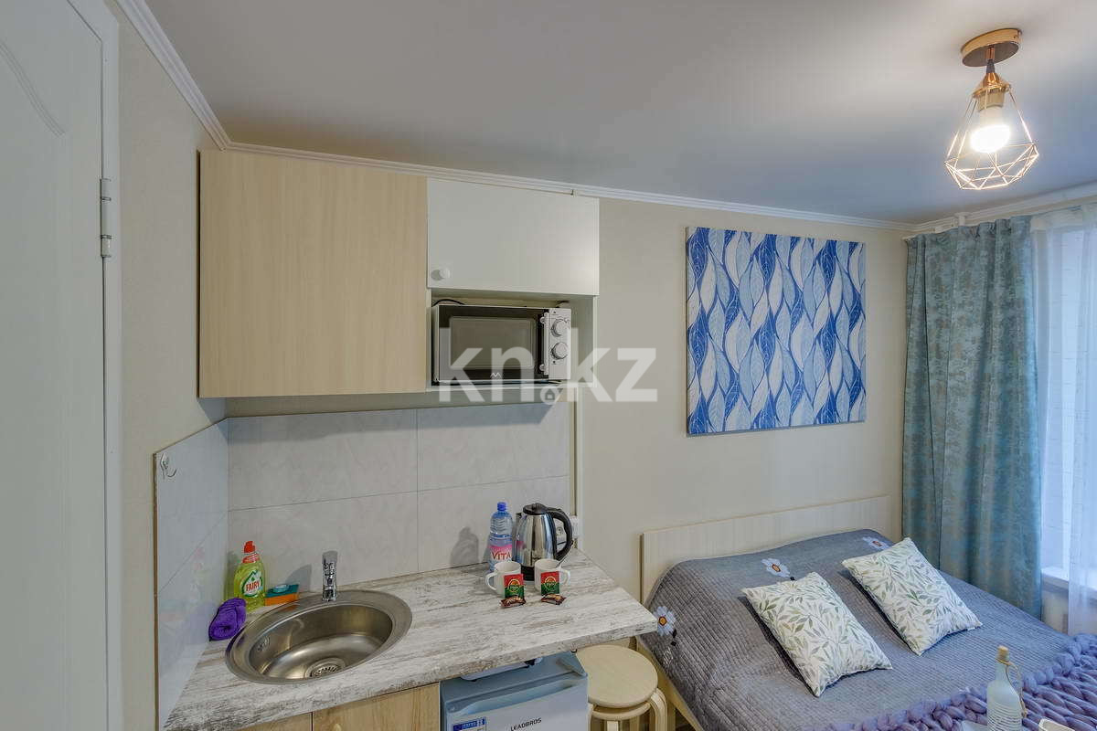 Аренда 1-комнатной квартиры посуточно, 15 м², мкр-н 1, дом  76 - Аренда  однокомнатных квартир посуточно в Алматы с фото фото 4 из 8