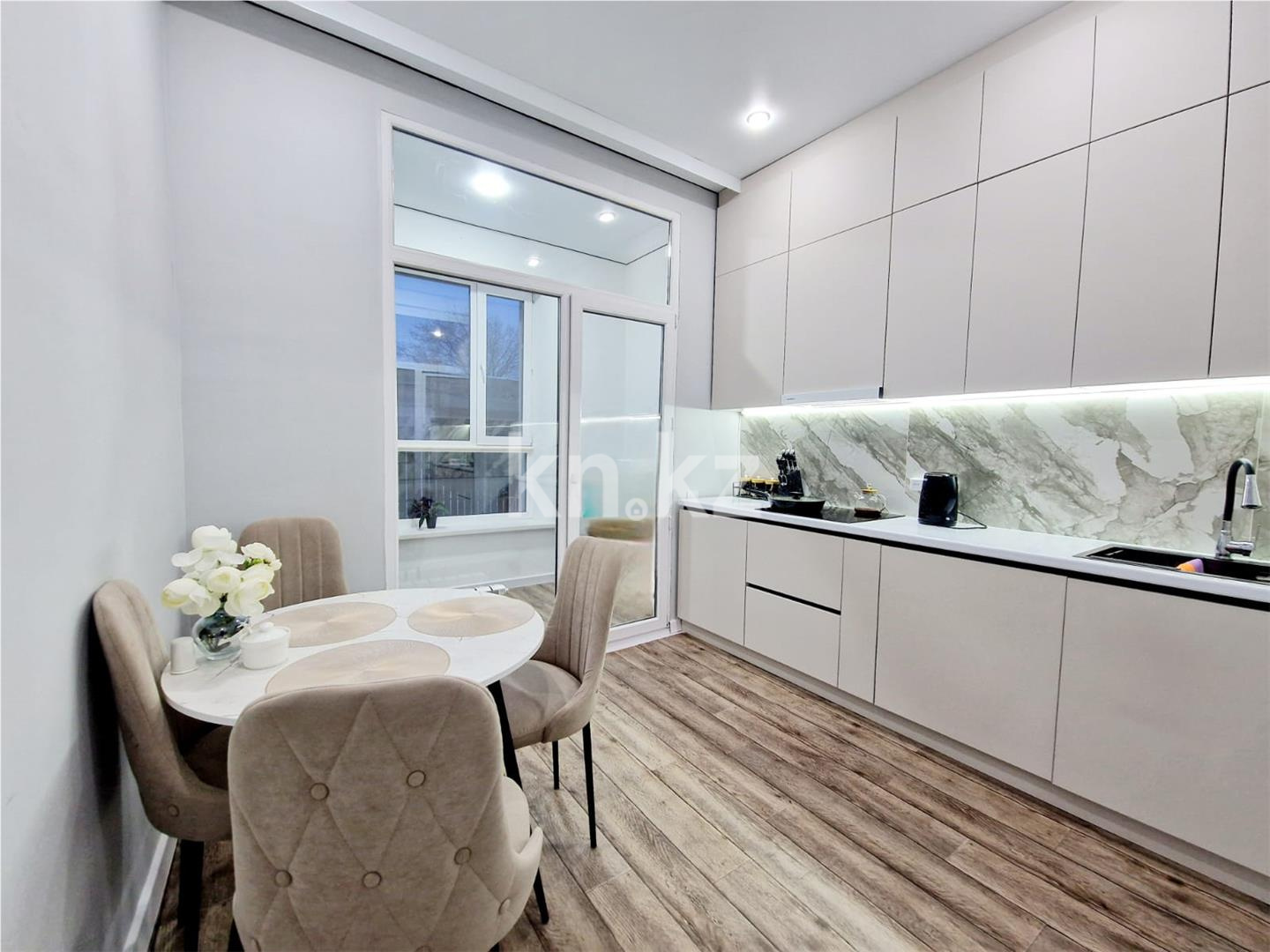 Продажа 1-комнатной квартиры, 36 м² - Продажа квартир в Караганде - страница 2 фото 4 из 7