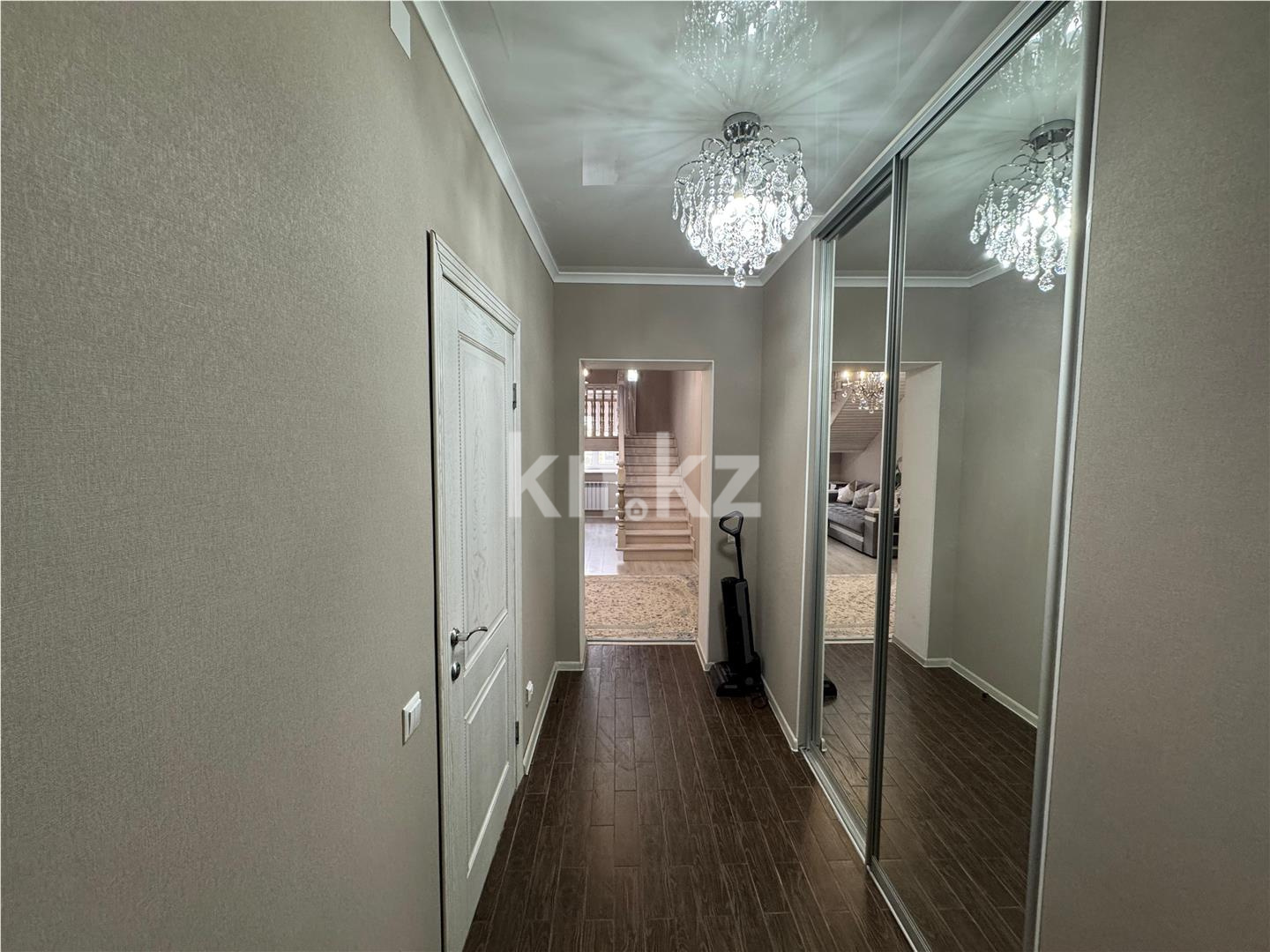 Продажа 3-комнатной квартиры, 144 м² - Продажа квартир в Караганде в Майкудуке - страница 2 фото 19 из 21