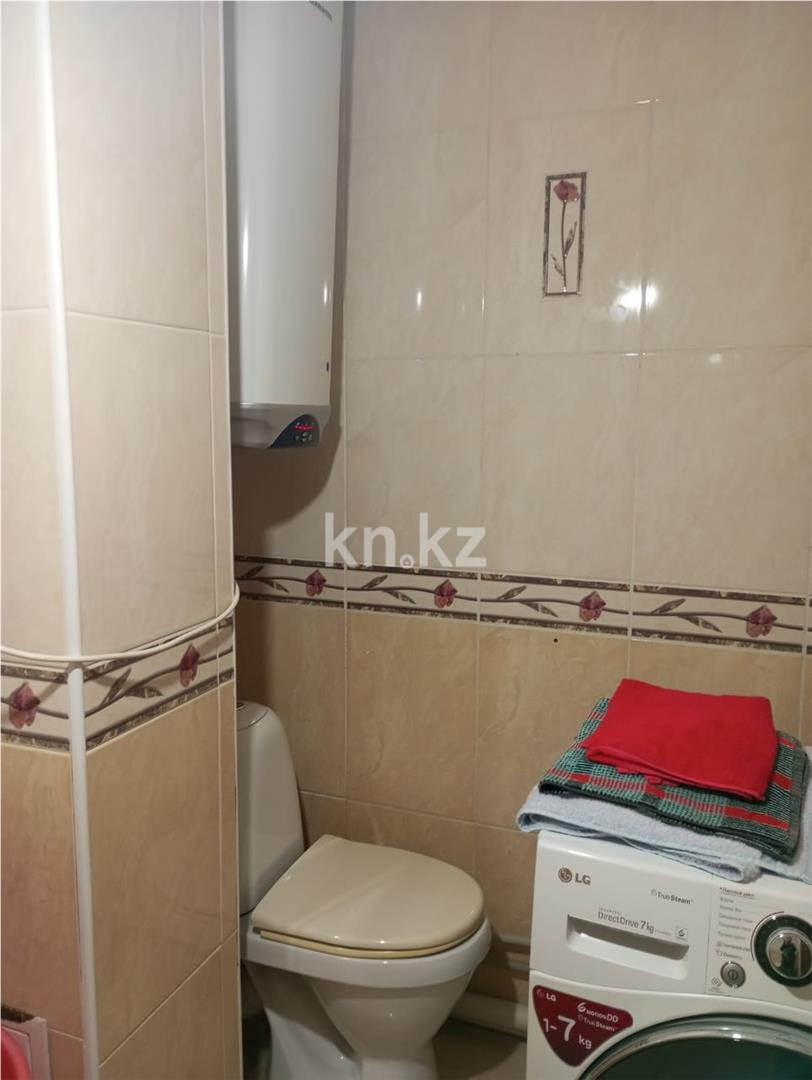 Продажа 2-комнатной квартиры, 49 м², пр. Момышулы в Темиртау - фото 6