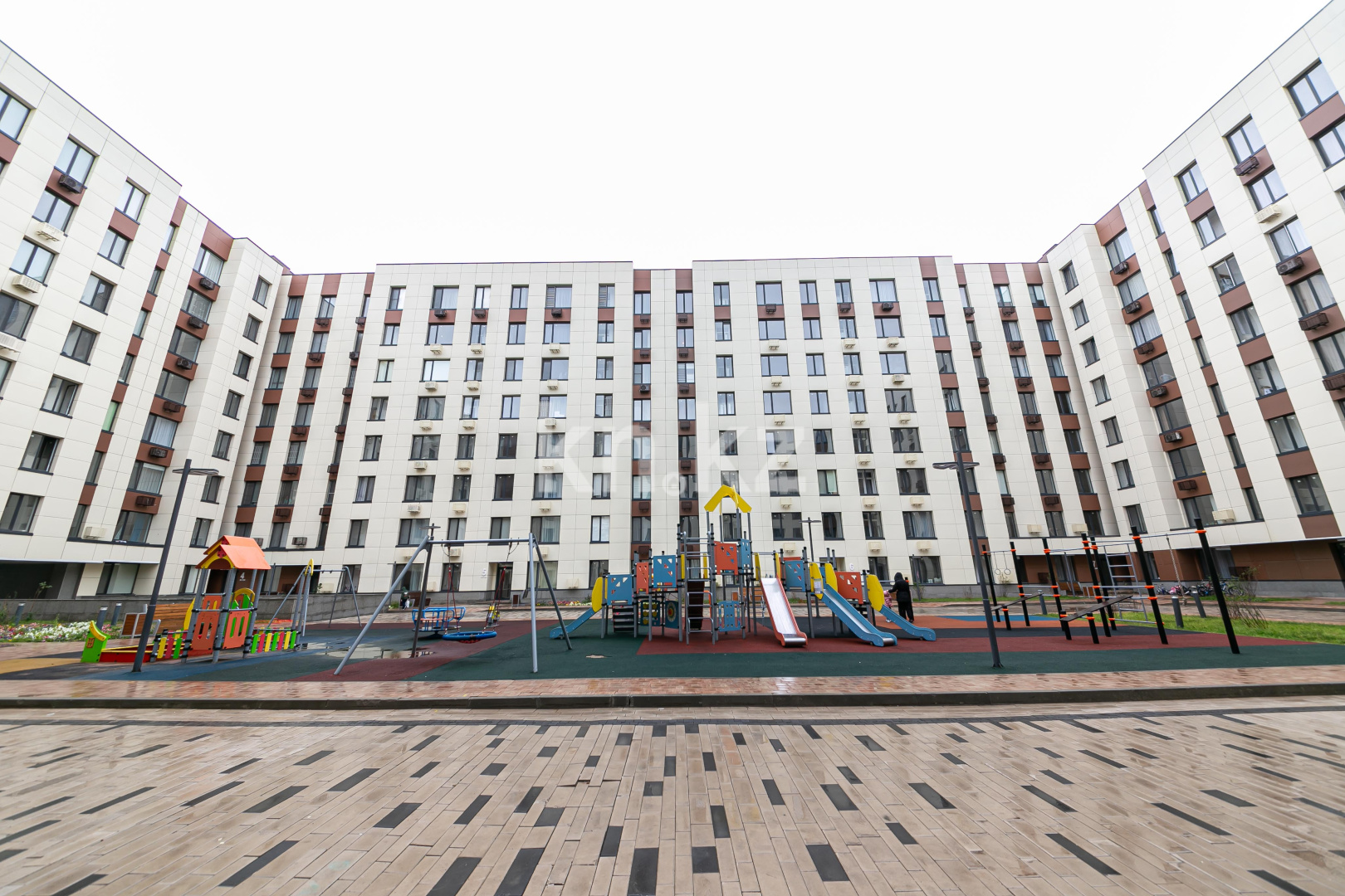 Продажа 3-комнатной квартиры, 92 м², ул. Байтурсынова, дом  10/2 в Астане - фото 17