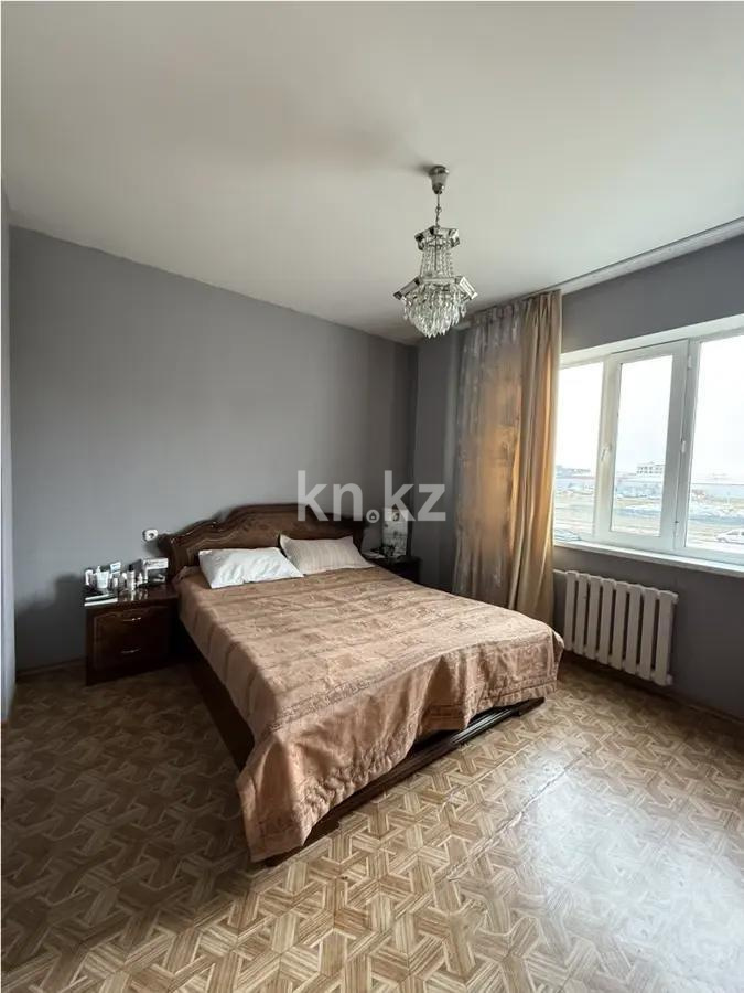 Продажа 3-комнатной квартиры, 78 м², пр. Шахтеров, дом  74 в Караганде - фото 2