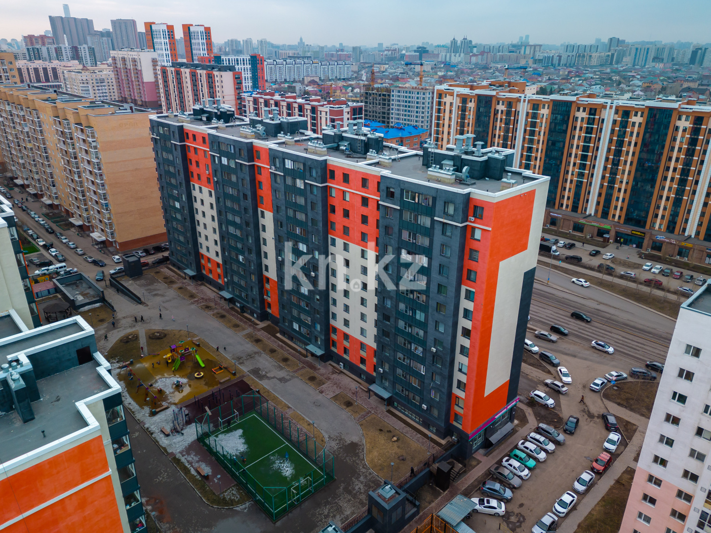 Продажа 2-комнатной квартиры, 70 м², пр. Кошкарбаева, дом  48 в Астане - фото 8