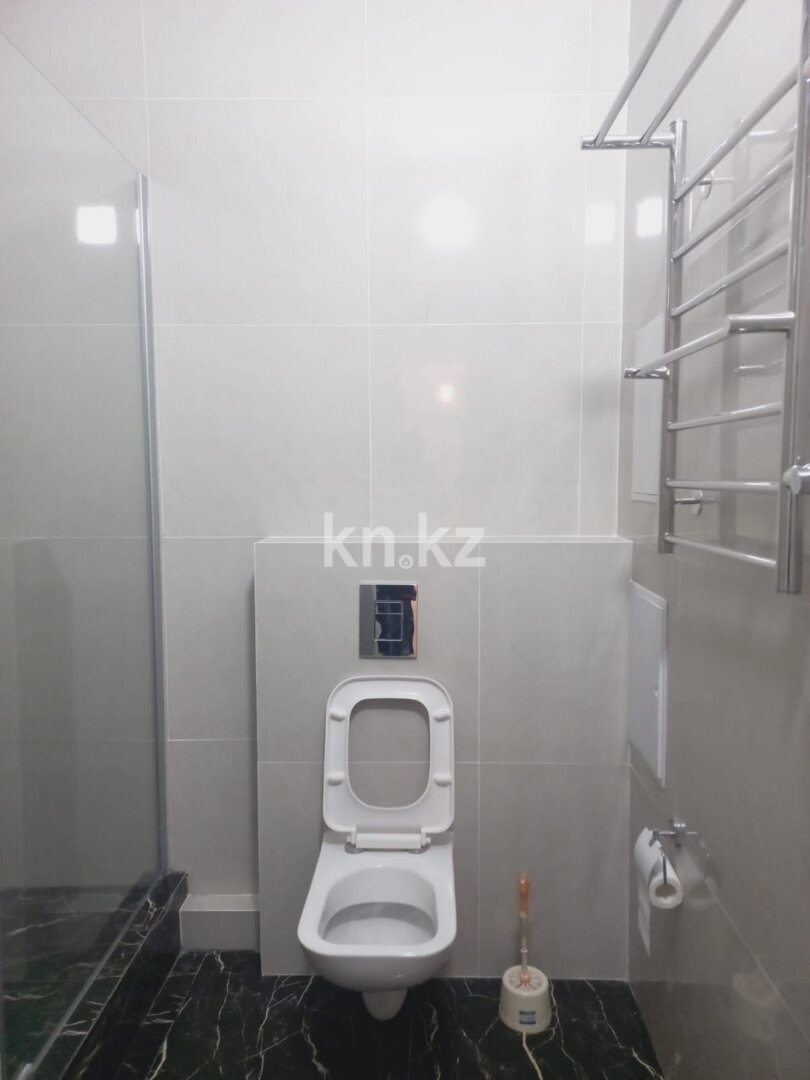 Аренда 3-комнатной квартиры, 120 м² в Астане - фото 17
