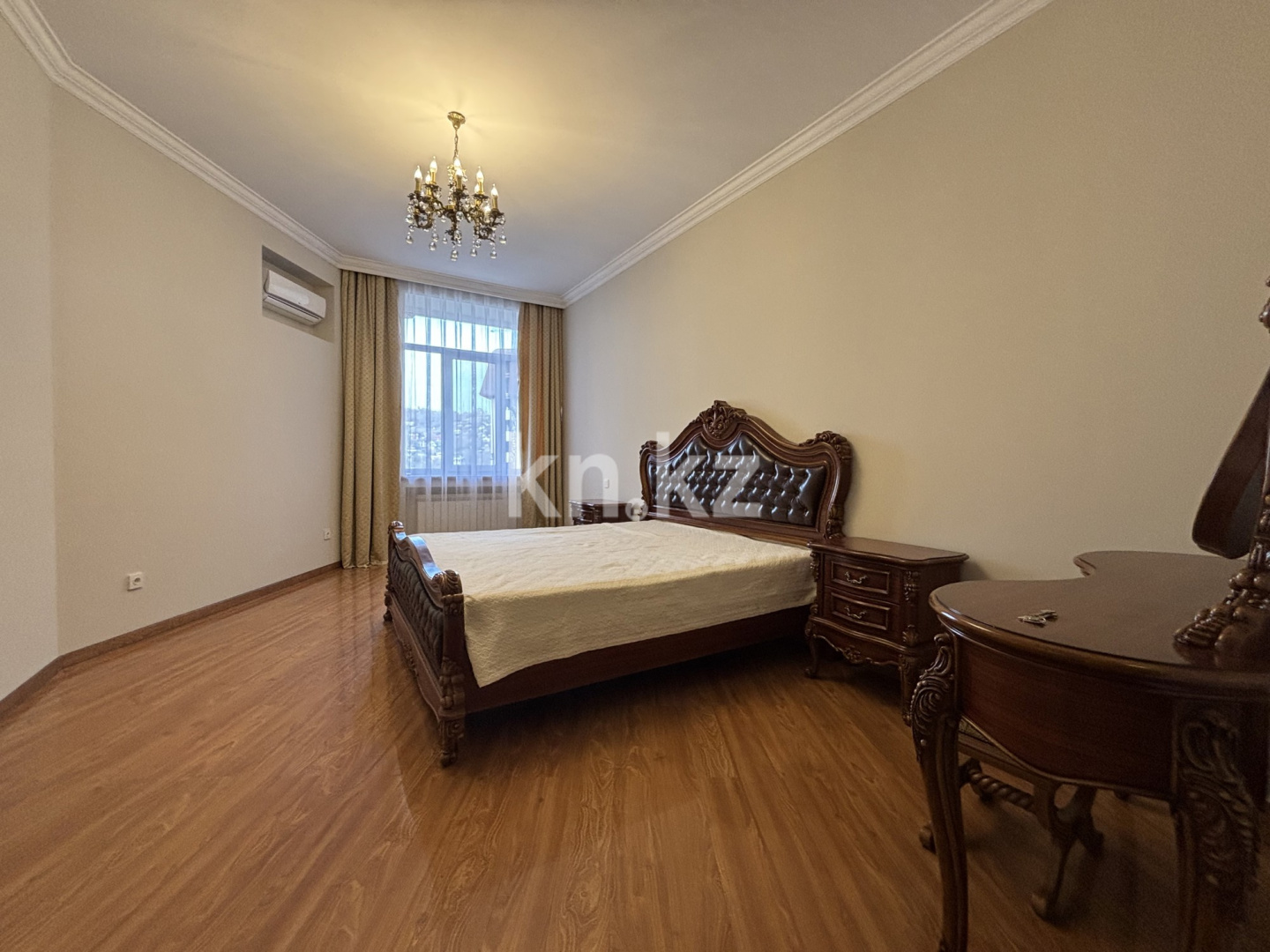Аренда 2-комнатной квартиры, 104 м², ул. Омаровой, дом  37 - Аренда квартир помесячно в Алматы с фото фото 2 из 16