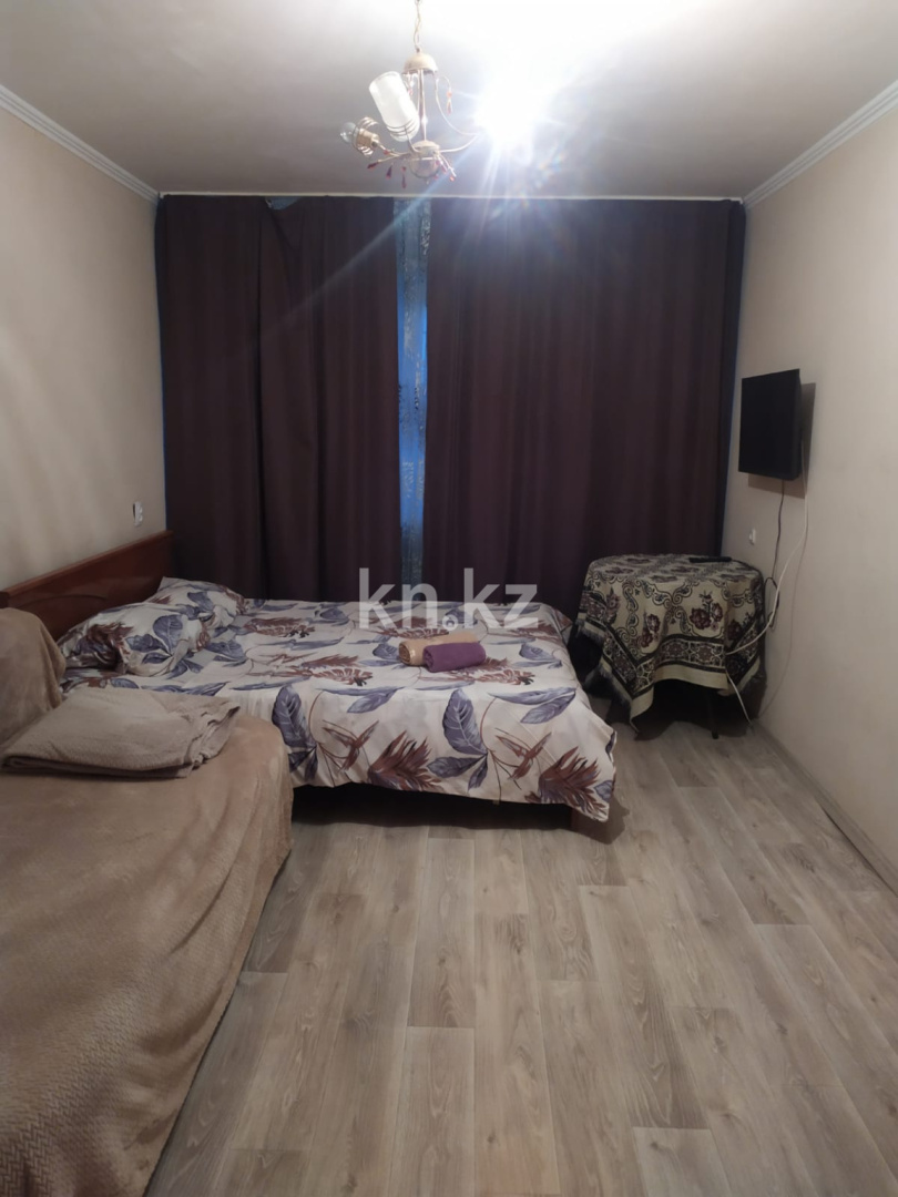 Продажа 1-комнатной квартиры, 30 м², пр. Республики, дом  20 - Продажа  однокомнатных квартир в Караганде фото 1 из 4