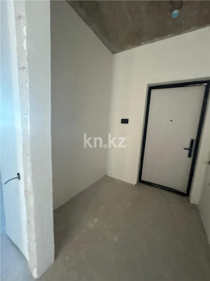 Продажа 3-комнатной квартиры, 91 м², ул. Райымбек батыра в Астане - фото 9