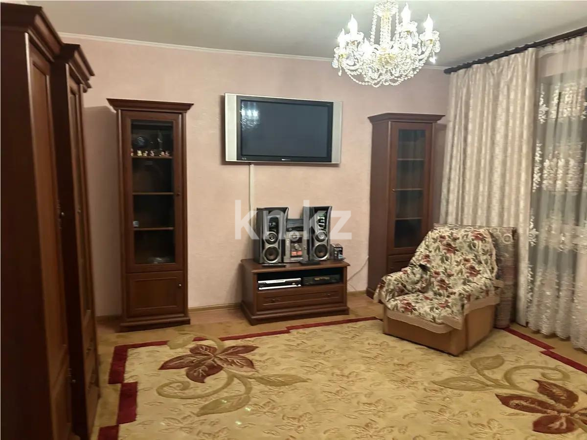 Продажа 4-комнатной квартиры, 85 м², мкр-н Степной-4, дом  11 - Продажа  четырехкомнатных квартир в Караганде без посредников фото 1 из 6