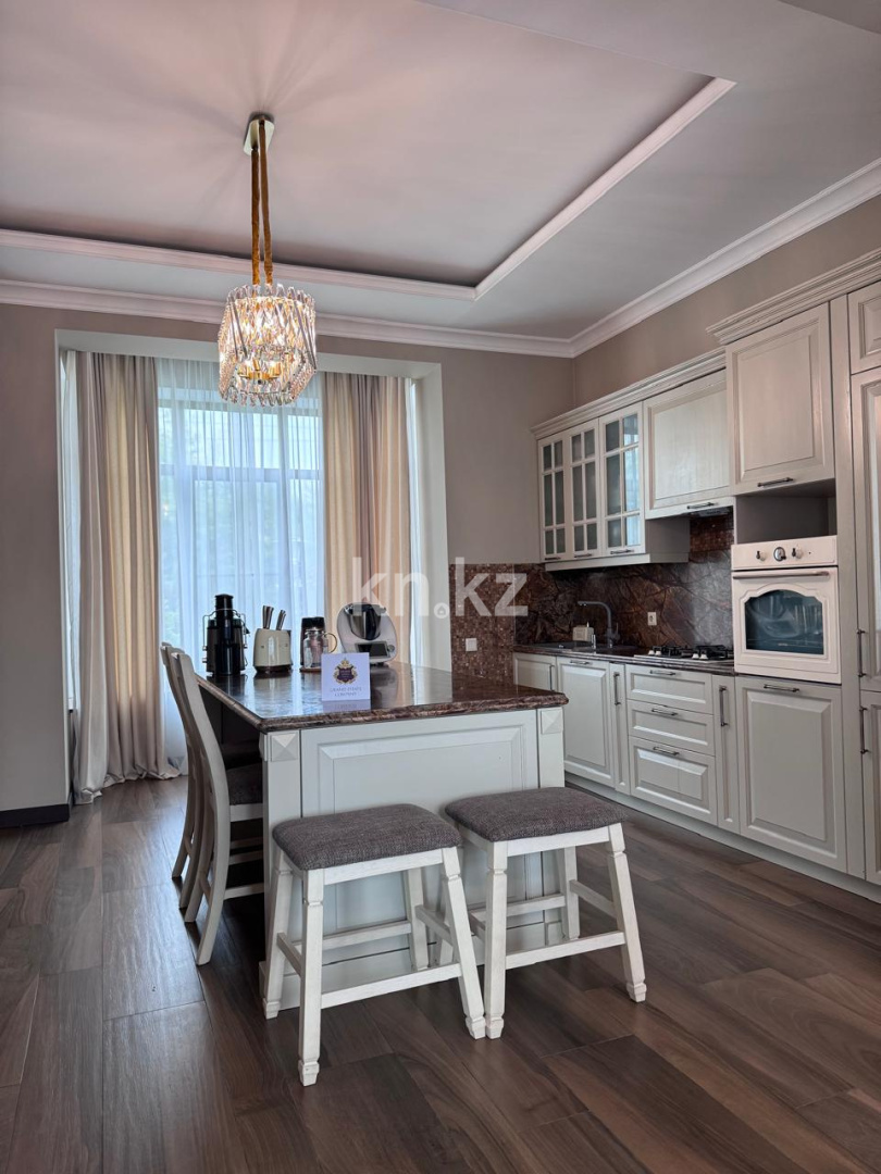 Продажа 8-комнатного дома, 431 м² в Алматы - фото 2