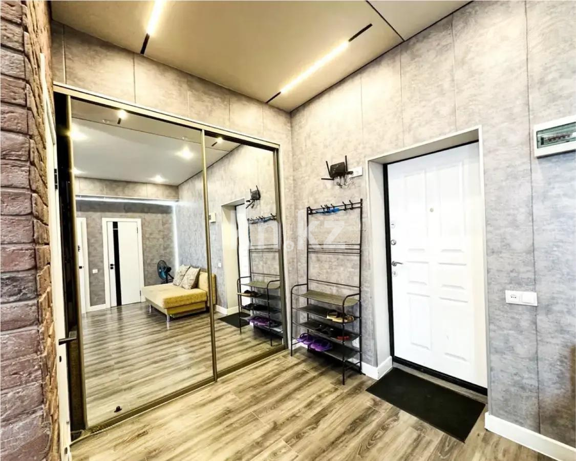 Продажа 3-комнатной квартиры, 67 м², ул. Утепова, дом  20 в Алматы - фото 3