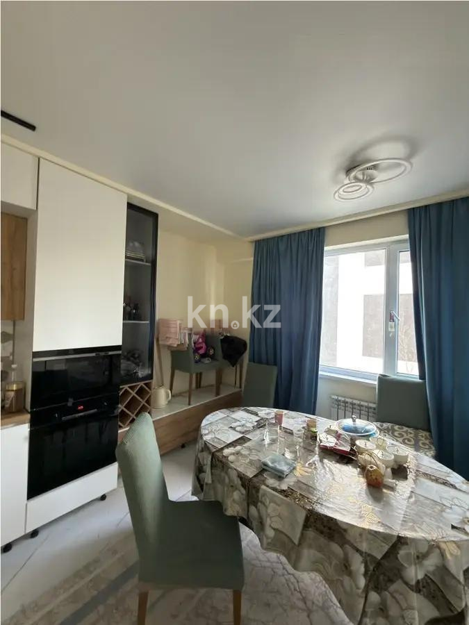 Продажа 2-комнатной квартиры, 52 м², ул. Толе би, дом  285/8 в Алматы - фото 2
