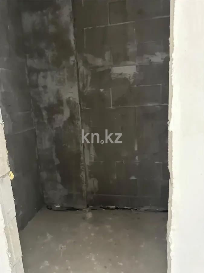 Продажа 1-комнатной квартиры, 37 м², ул. Молдагалиева, дом  5 в Астане - фото 5