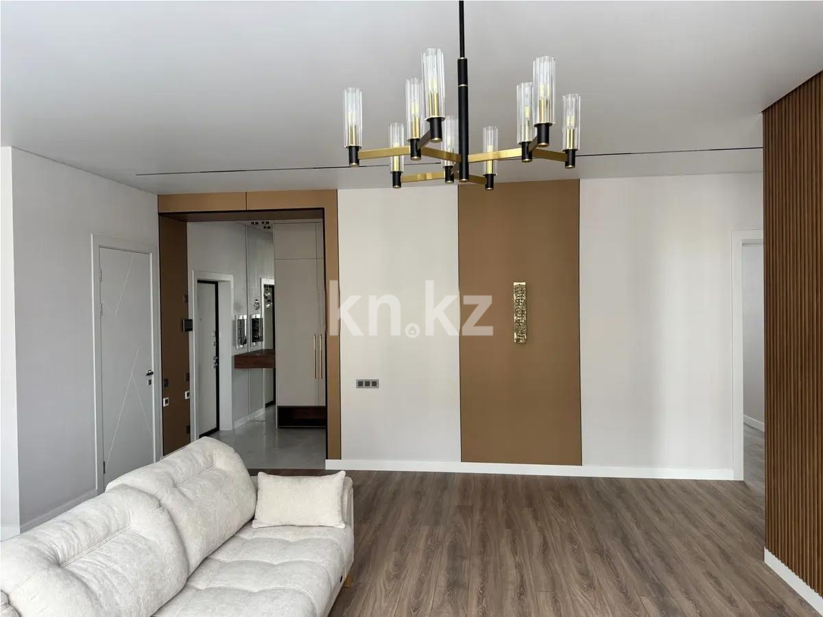 Продажа 3-комнатной квартиры, 95 м², ул. Дюсембекова, дом  83/2 - Продажа  трехкомнатных квартир в Караганде с фото фото 2 из 6