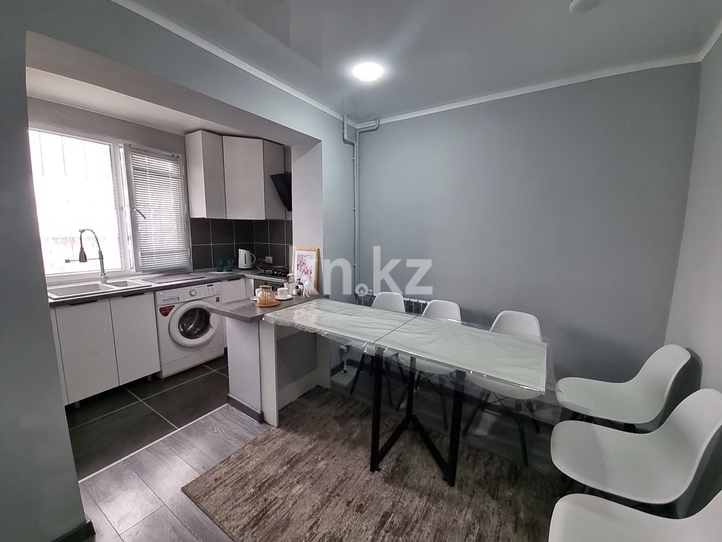 Аренда 1-комнатной квартиры посуточно, 40 м², ул. Каженбаева, дом  3 - Продажа квартир в Атырау фото 7 из 14