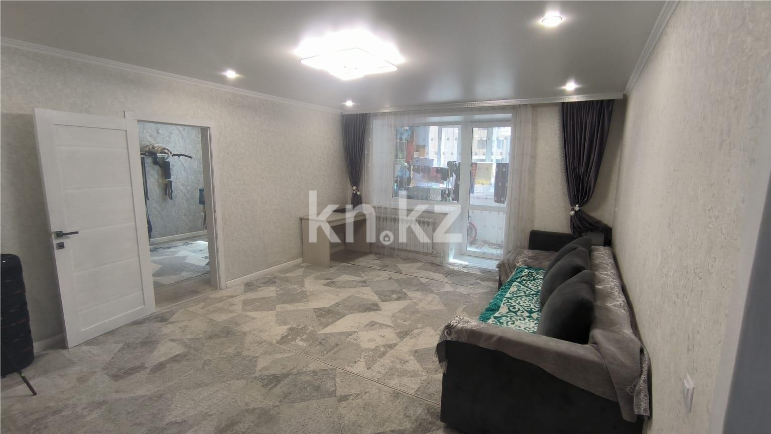Продажа 2-комнатной квартиры, 74 м², ул. Ермекова - Продажа  двухкомнатных квартир в новостройках Караганды фото 1 из 17