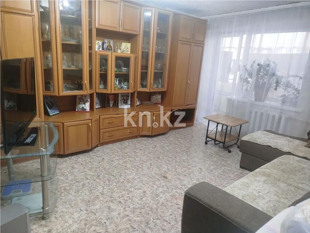 Продажа 3-комнатной квартиры, 63 м², мкр-н 19, дом  43 - Продажа квартир в Казахстане фото 1 из 7