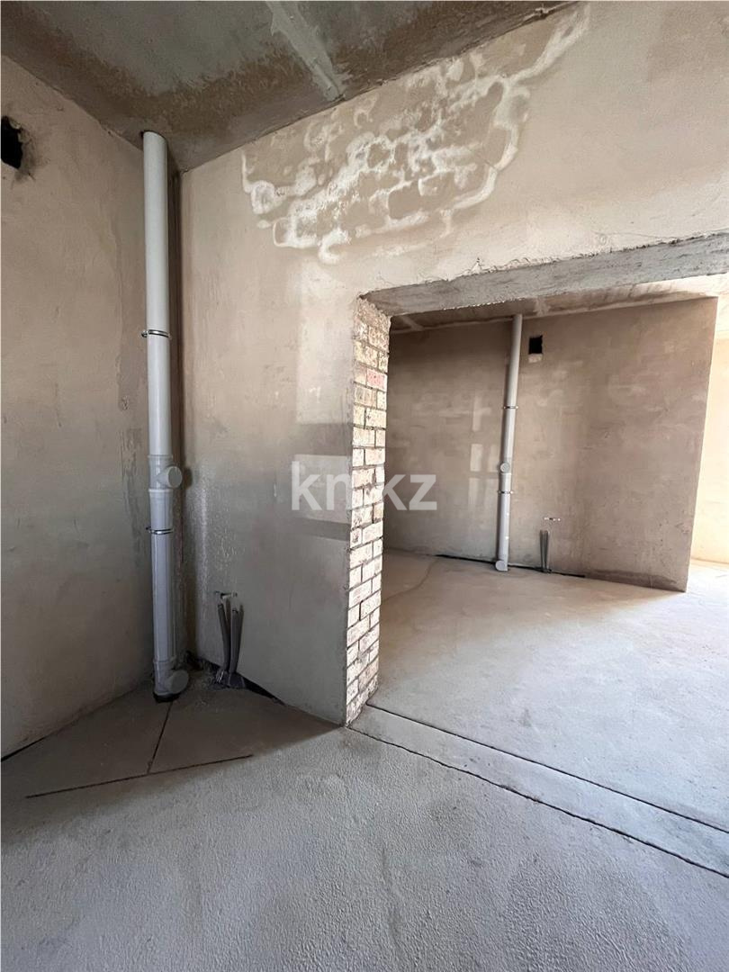 Продажа 2-комнатной квартиры, 75 м², ул. Муканова - Продажа квартир в Караганде фото 17 из 23