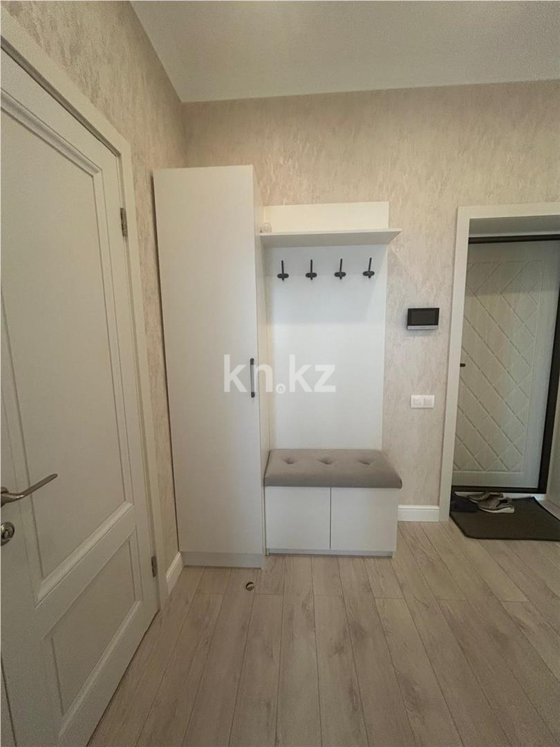 Продажа 2-комнатной квартиры, 68 м², ул. Керей, Жанибек хандар в Астане - фото 11