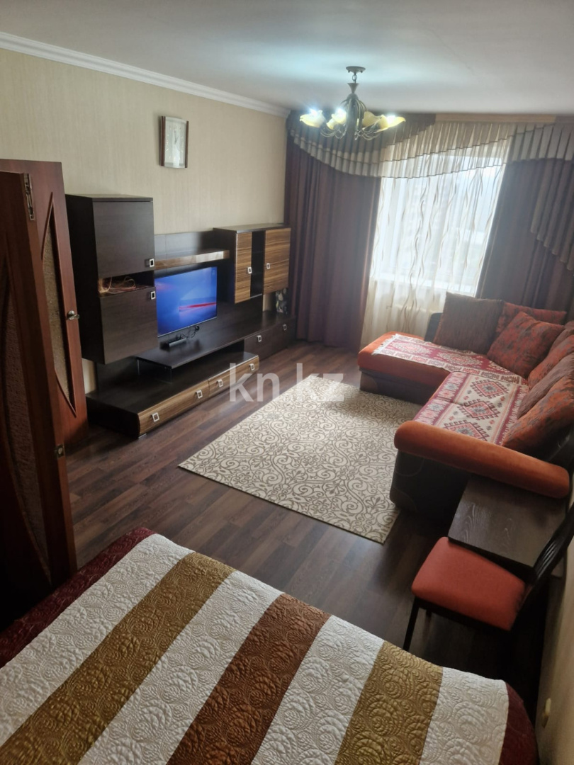 Аренда 1-комнатной квартиры посуточно, 45 м², ул. Кенесары, дом  1 - ул. Кумисбекова - Аренда квартир посуточно в Астане без посредников фото 3 из 14