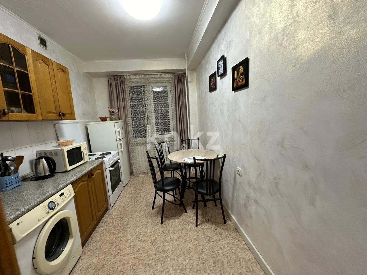 Аренда 2-комнатной квартиры посуточно, 60 м², мкр-н Коктем-2, дом  1 - Аренда  двухкомнатных квартир посуточно в Алматы фото 11 из 19