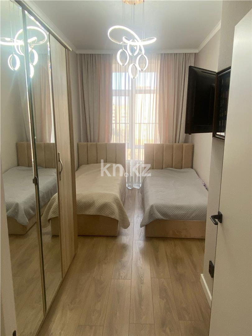 Продажа 4-комнатной квартиры, 113 м², ул. Таттимбета в Караганде - фото 12