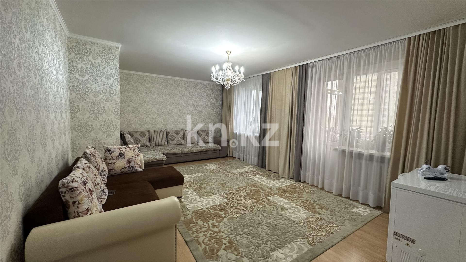 Продажа 3-комнатной квартиры, 98 м², ул. Сатпаева - Продажа квартир в Казахстане фото 3 из 11