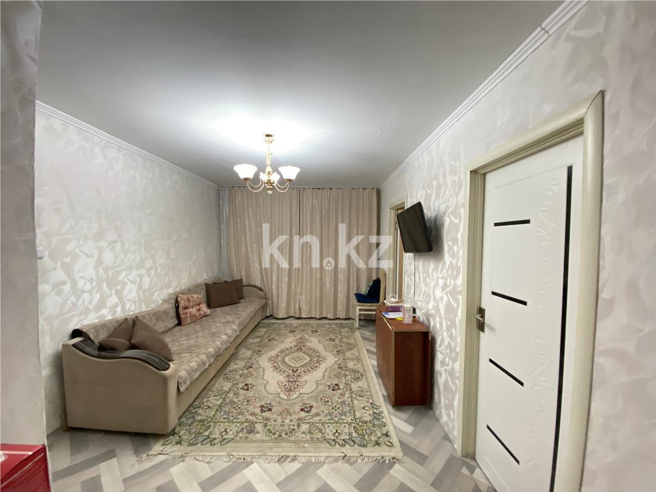 Продажа 3-комнатной квартиры, 47 м² в Караганде