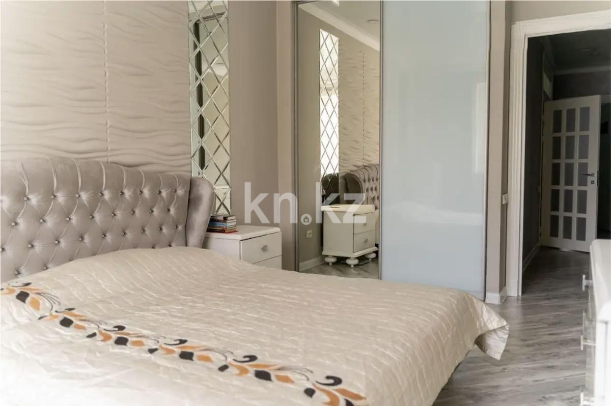 Продажа 3-комнатной квартиры, 125 м², ул. Жарокова, дом  230 в Алматы - фото 2