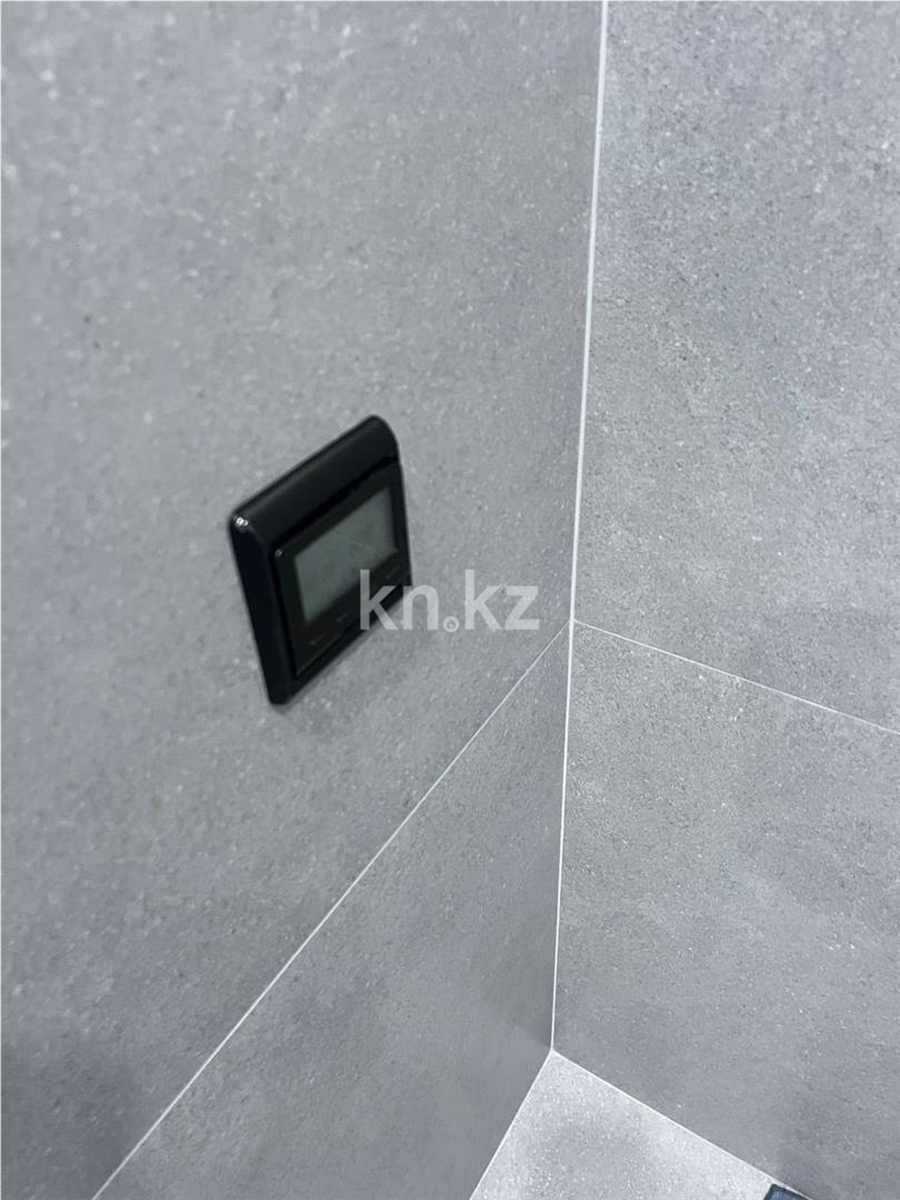 Продажа 2-комнатной квартиры, 73 м², ул. Момышулы - Продажа квартир в Караганде фото 46 из 67