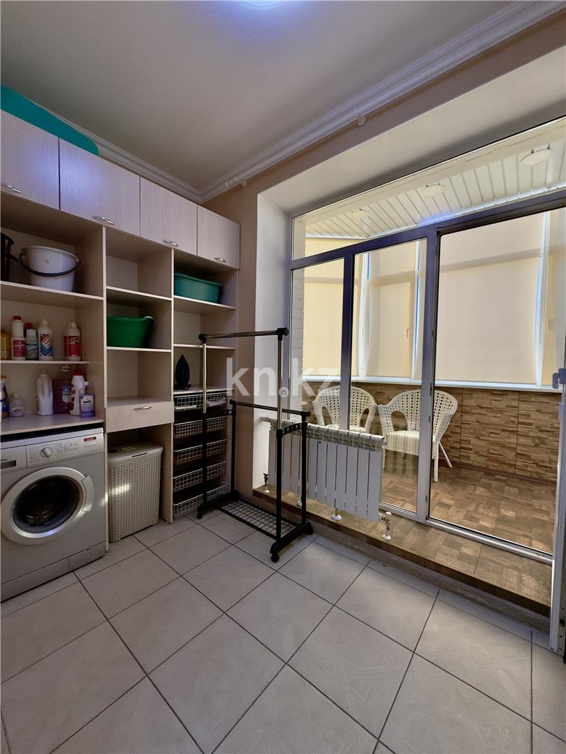 Продажа 5-комнатной квартиры, 217 м² - Продажа пятикомнатных и более квартир в Караганде фото 14 из 28