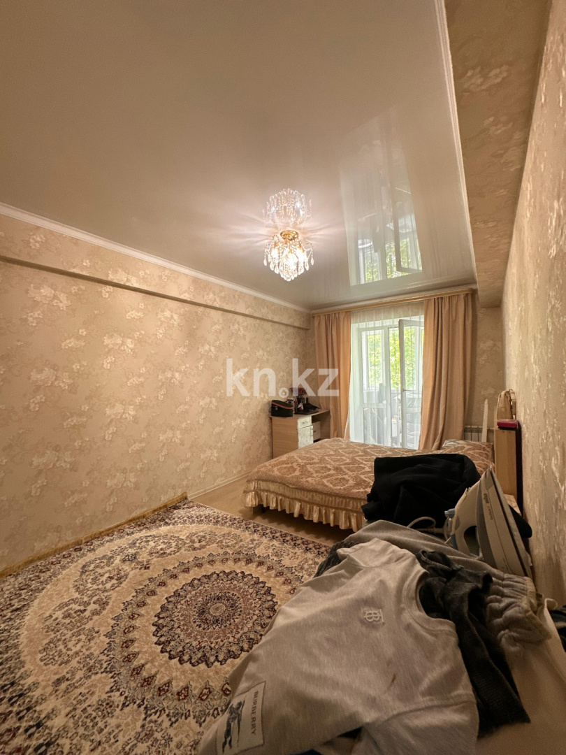 Продажа 3-комнатной квартиры, 71 м², ул. Абая, дом  46 в Караганде - фото 13