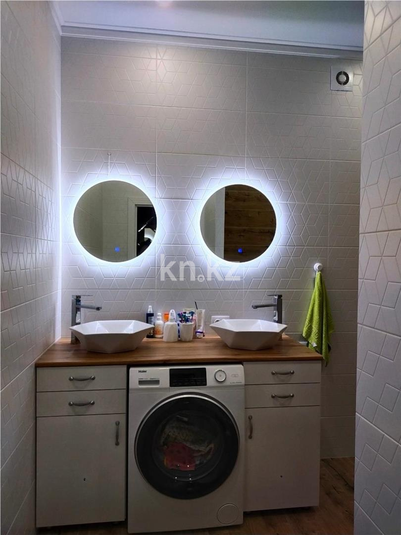 Продажа 4-комнатной квартиры, 106 м², пр. Шахтеров - Продажа  четырехкомнатных квартир в Караганде фото 18 из 22