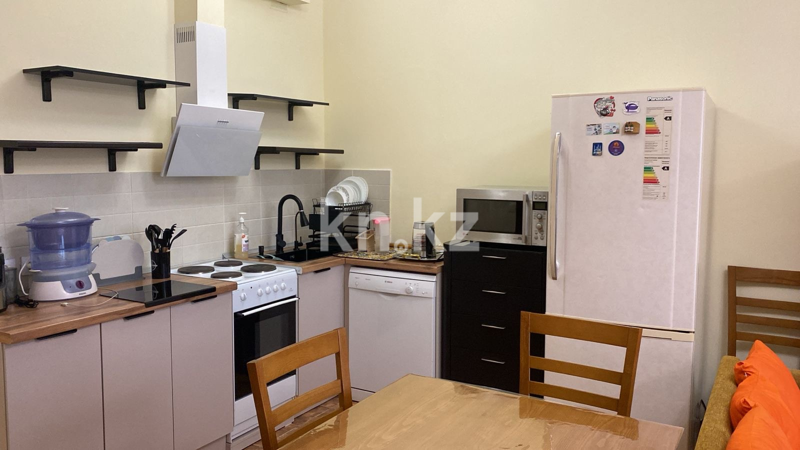 Аренда 1-комнатной квартиры, 40 м², ул. Достык, дом  5/1 - Продажа квартир в Астане фото 1 из 10
