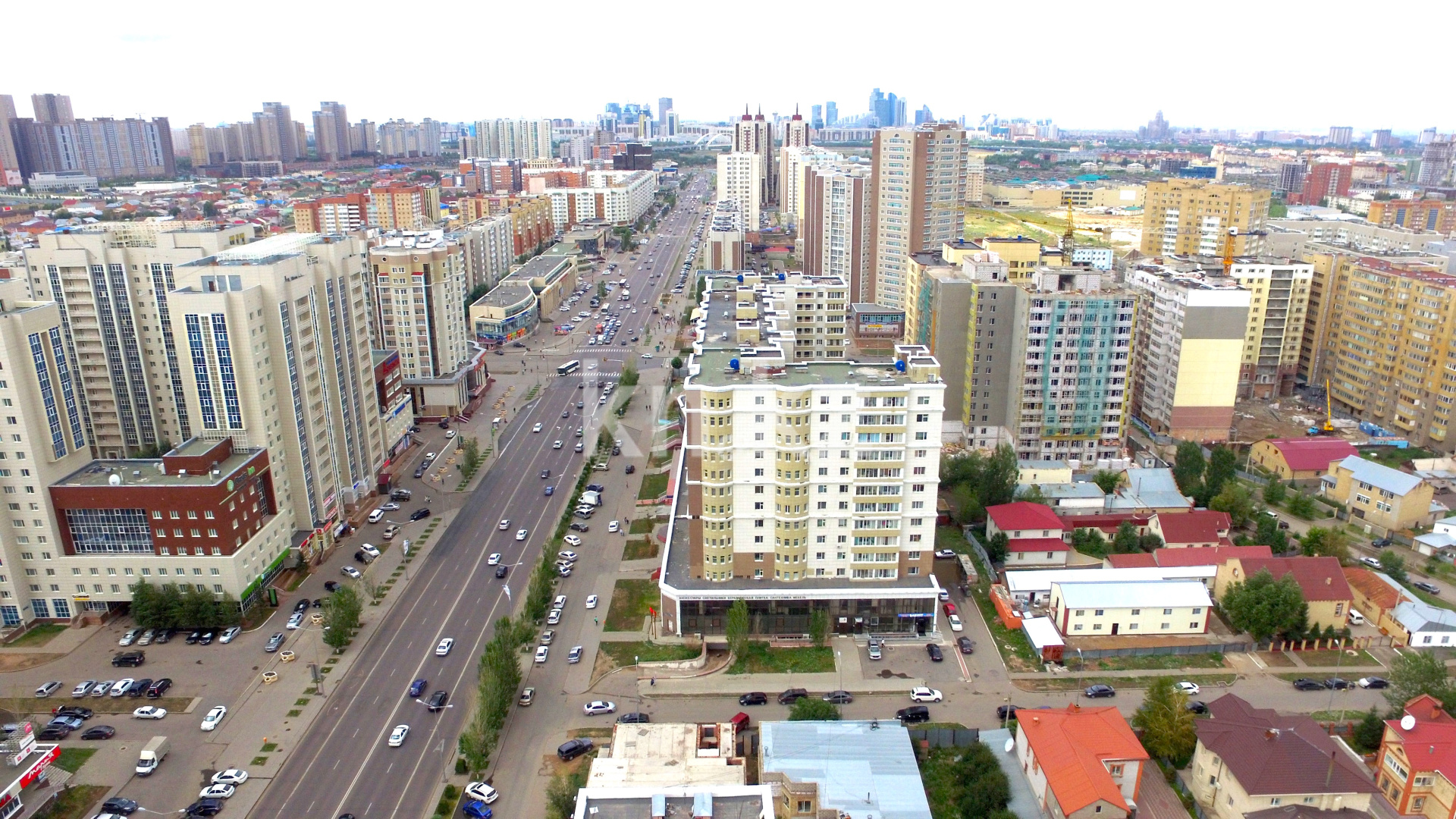 Продажа 3-комнатной квартиры, 95.2 м², пр. Момышулы в Астане - фото 12