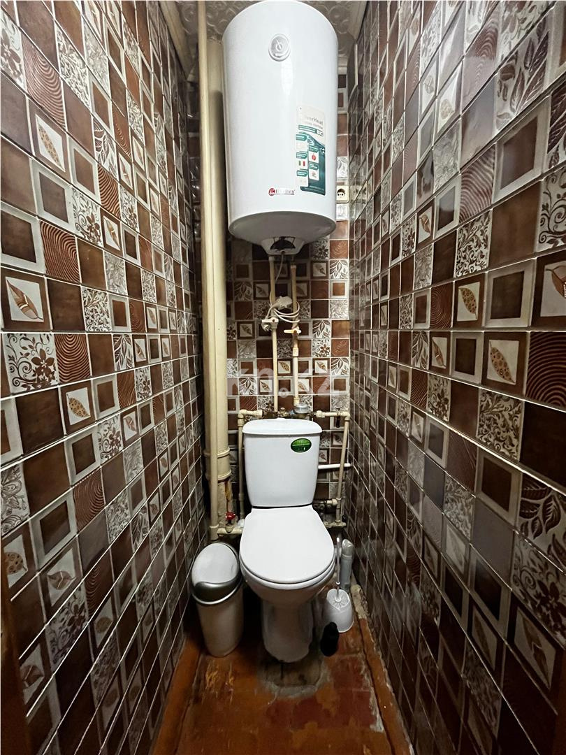 Продажа 3-комнатной квартиры, 62 м², 13-й мкр. - Продажа  трехкомнатных квартир в Караганде с фото фото 11 из 16