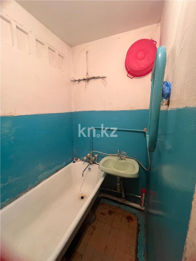 Продажа 2-комнатной квартиры, 48 м², мкр-н 15 - Продажа  двухкомнатных квартир в Караганде фото 9 из 10