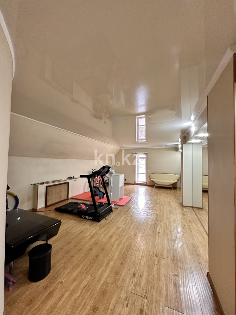 Продажа 6-комнатного дома, 316 м² - Продажа домов, коттеджей в Караганде на Юго-Востоке фото 5 из 40