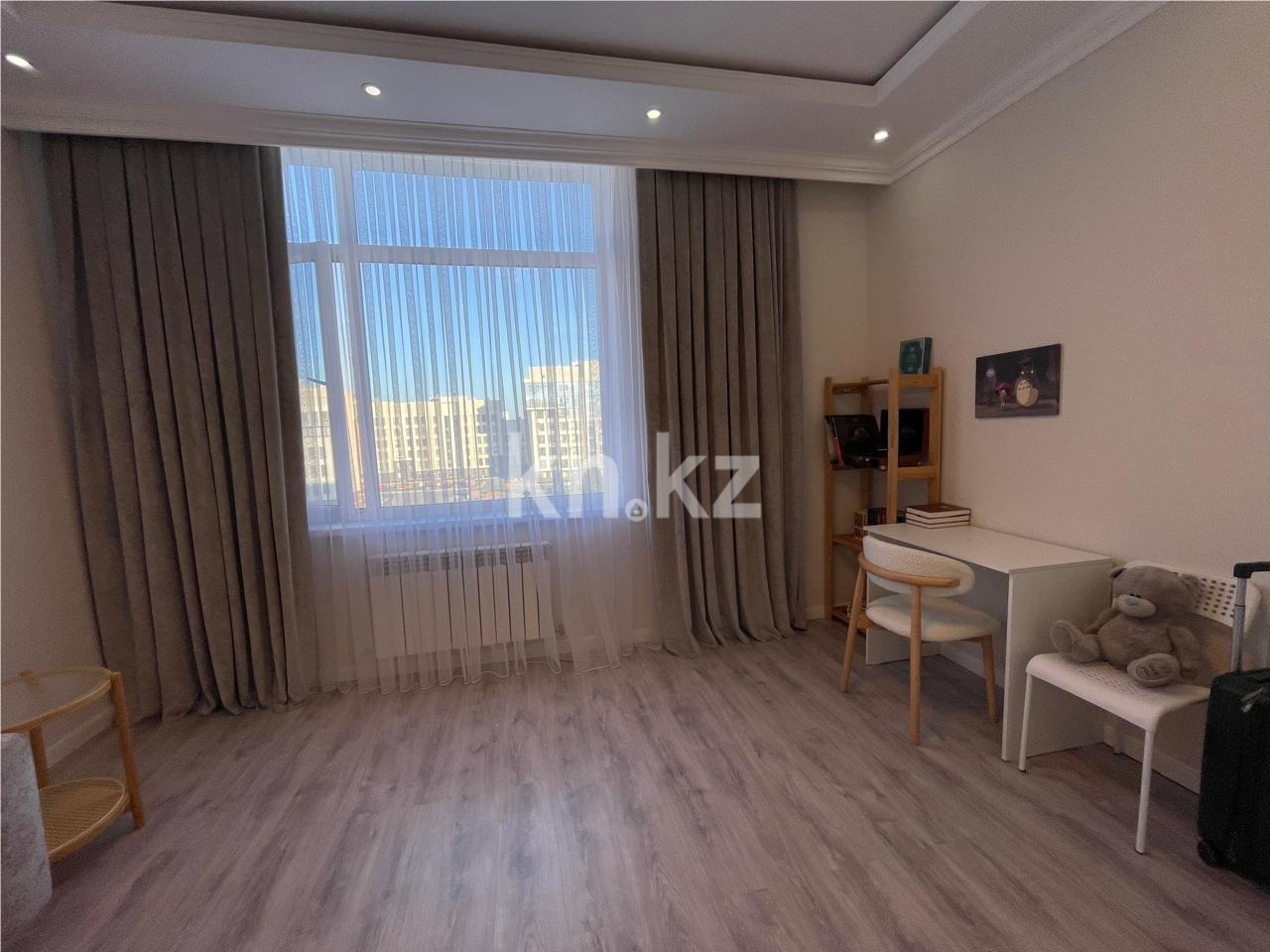 Продажа 1-комнатной квартиры, 42 м², пр. Мангилик Ел - Продажа квартир в Казахстане фото 1 из 8