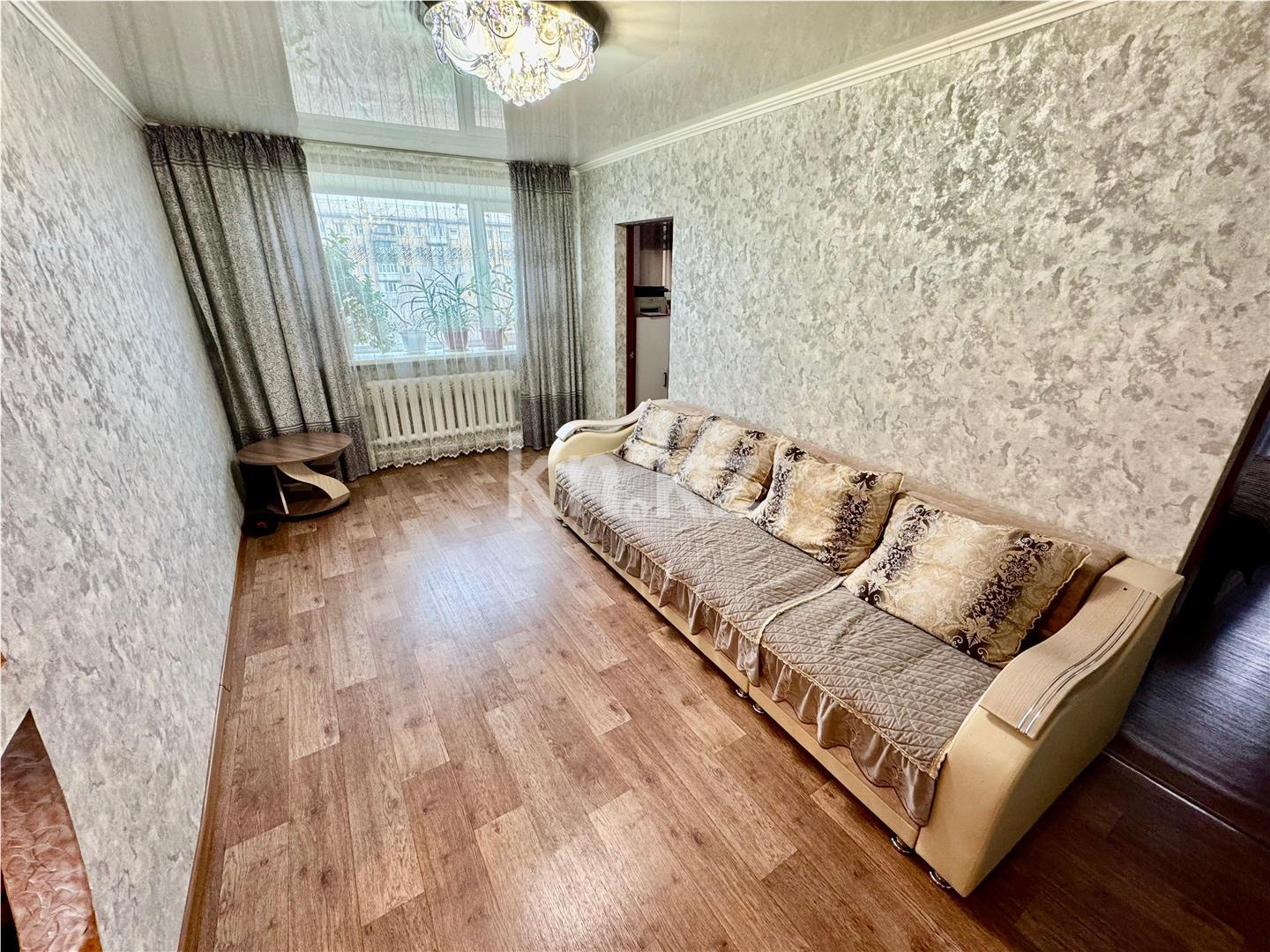 Продажа 3-комнатной квартиры, 60 м², ул. Дружбы в Караганде - фото 2