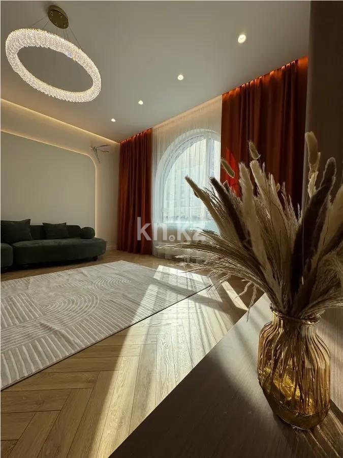 Продажа 2-комнатной квартиры, 74 м², ул. Толе би, дом  54 - Продажа  двухкомнатных квартир в новостройках Астаны с фото фото 1 из 6