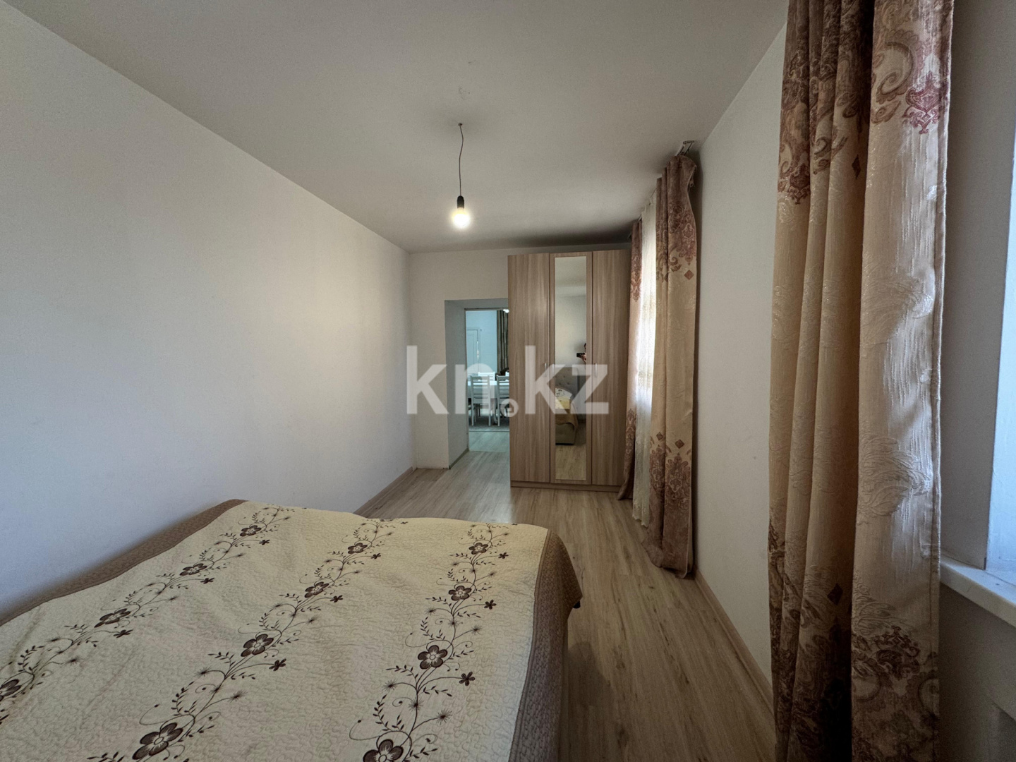 Продажа 6-комнатного дома, 343 м², ул. Карибжанова - Продажа домов, коттеджей в Караганде фото 6 из 36